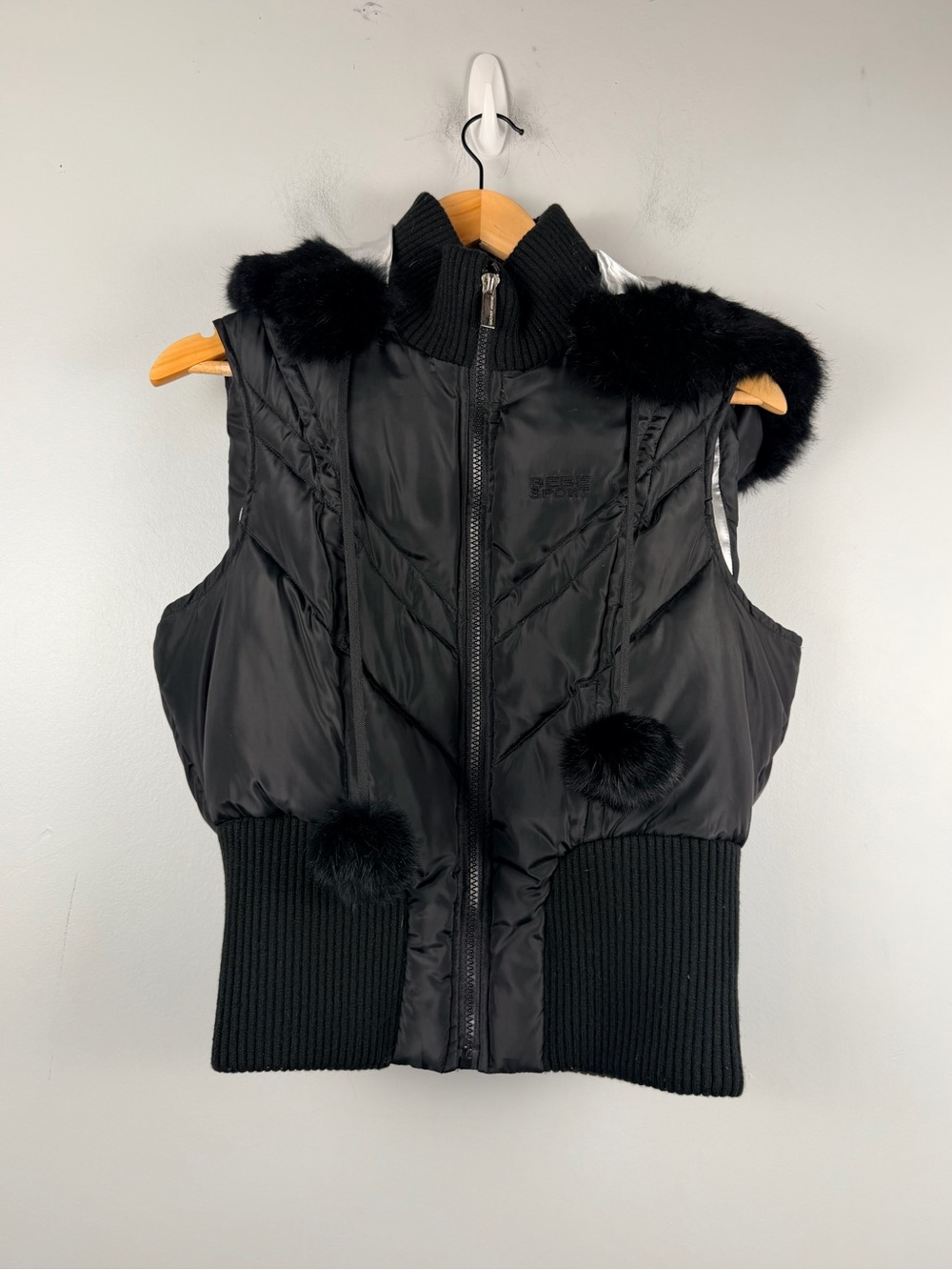 Y2k Bebe Sport Black rabbit fur trim puffer vest size large